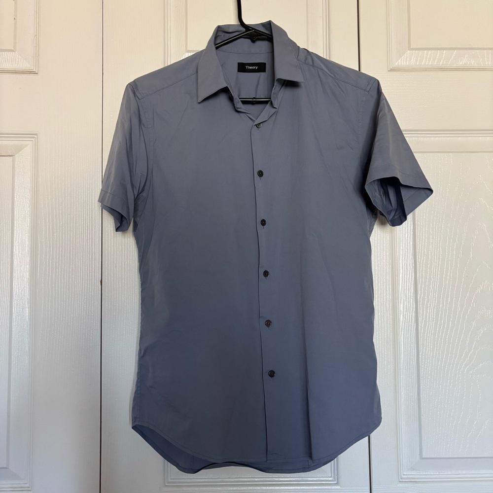 Sz Xsmall Mens short sleeve shirt. Theory.